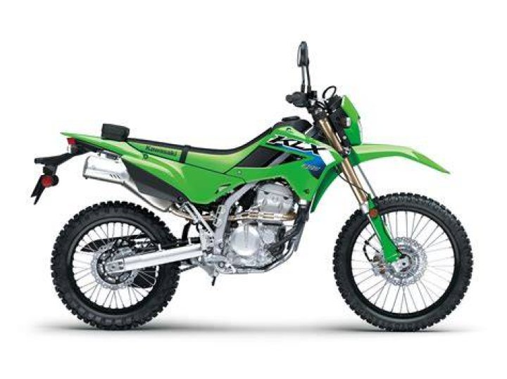 How much HP does a KLX 140 have?