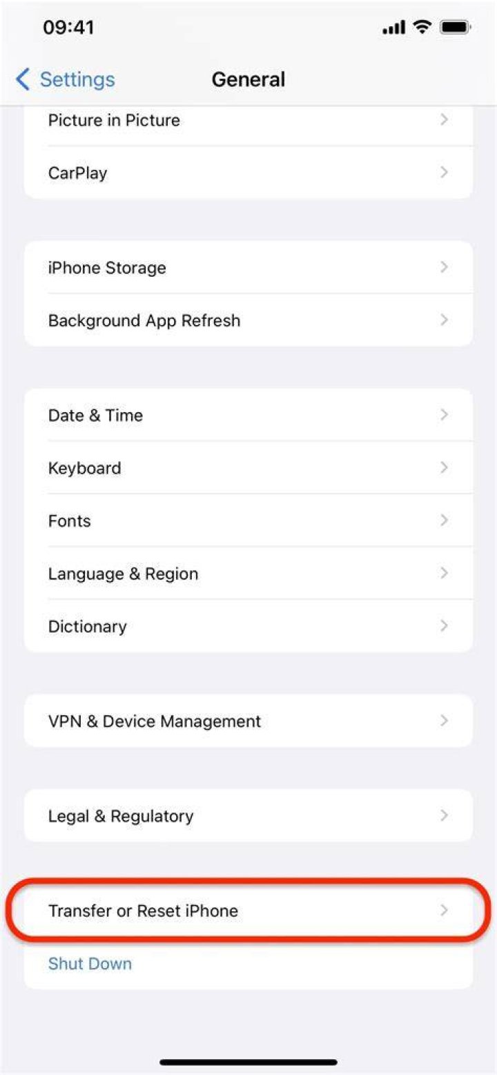 How to clear recent emojis on iphone?