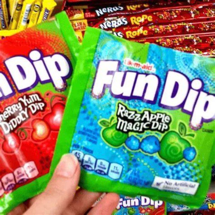 Is it OK to eat expired gum?