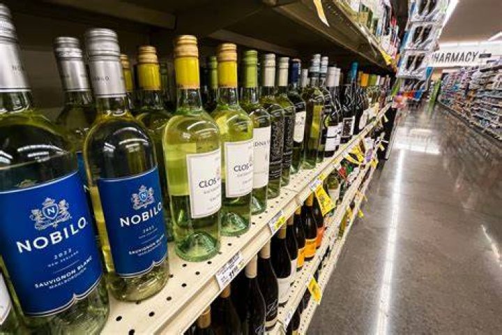 Is liquor cheaper at grocery stores?