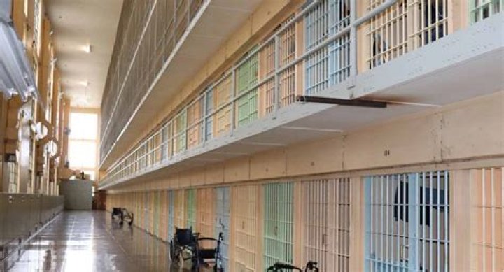 Is saltpeter used in prisons?