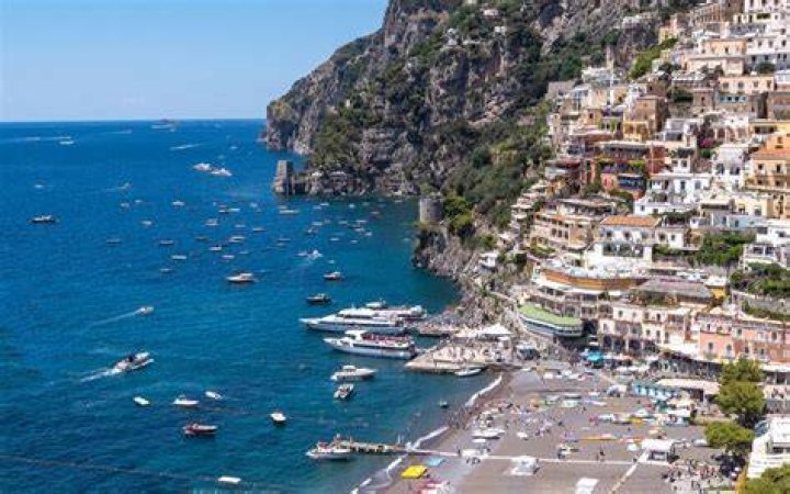 Is Sorrento a good base for the Amalfi Coast?