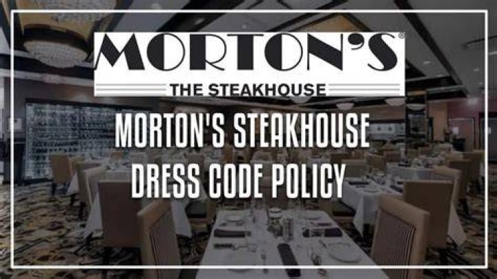 Is there a dress code for Morton’s Steakhouse?