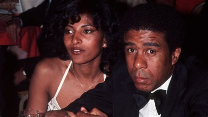 Was Rosey Grier and Pam Grier related?