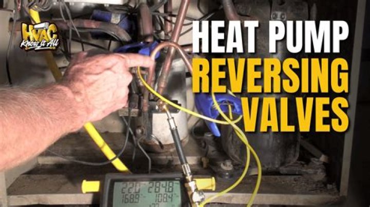 What are the symptoms of a bad reversing valve?