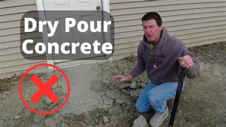 What Colour is concrete when dry?