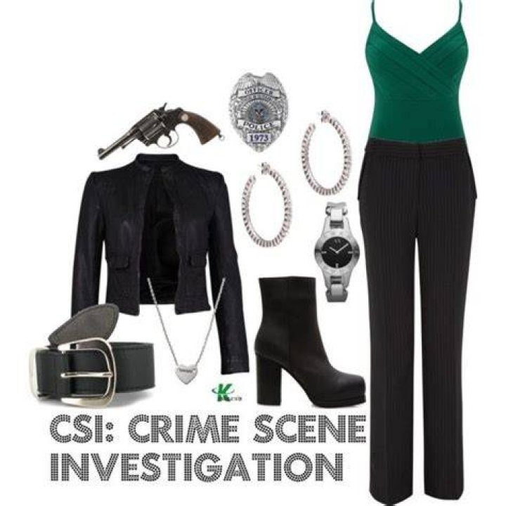 What do crime scene investigators wear?
