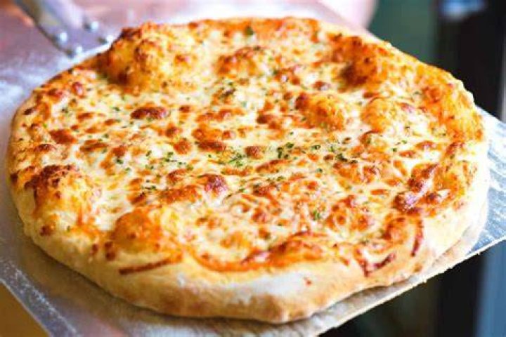 What does a stuffed pizza look like?