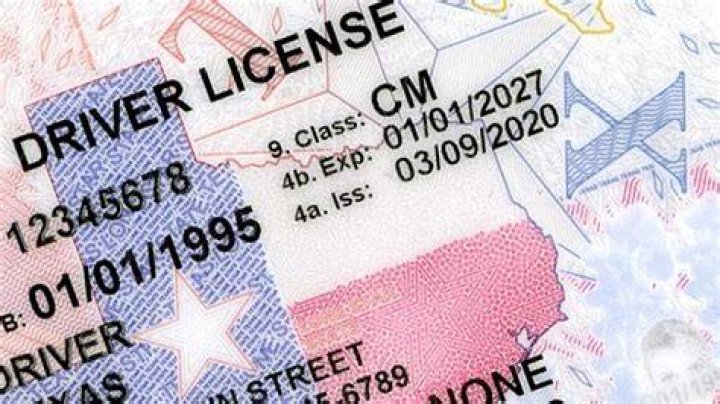 What is class CM on Texas drivers license?