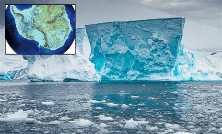 What is the Antarctica ride at SeaWorld?