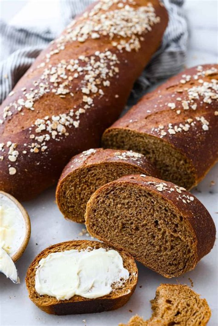 What is the brown bread at Cheesecake Factory called?