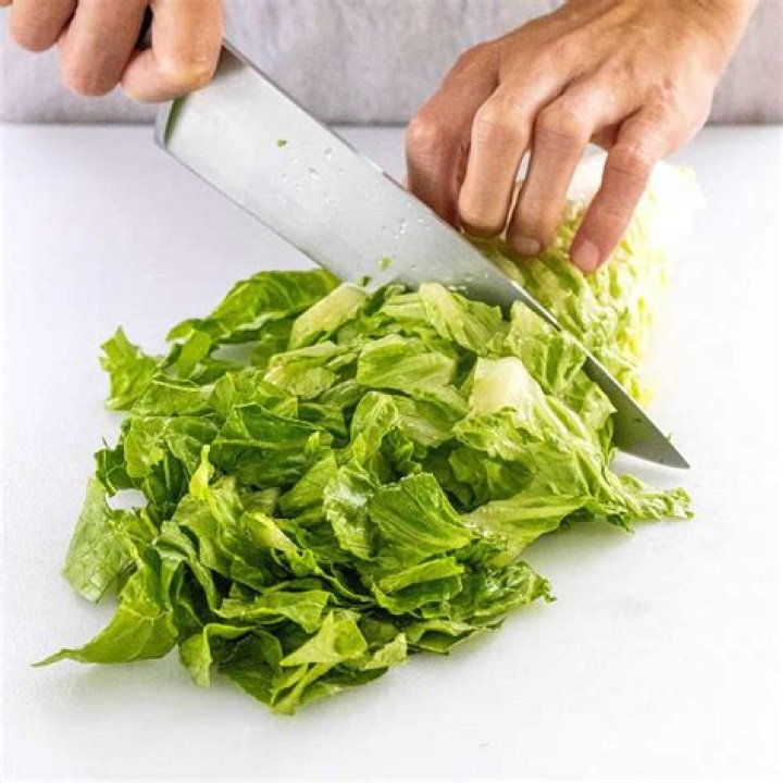 What kind of knife should you use to cut lettuce?