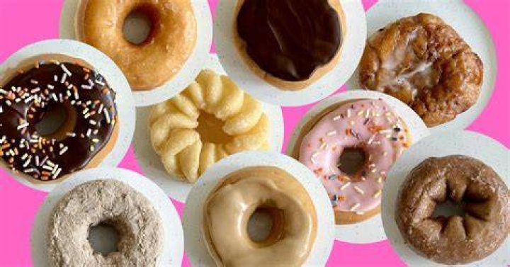 What kinds of donuts are at Dunkin Donuts?