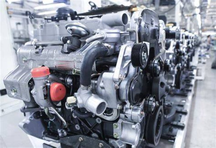 What liter is a 300 straight 6?