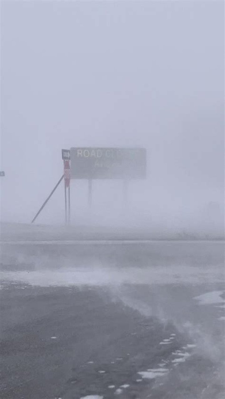 What removes Whiteout?