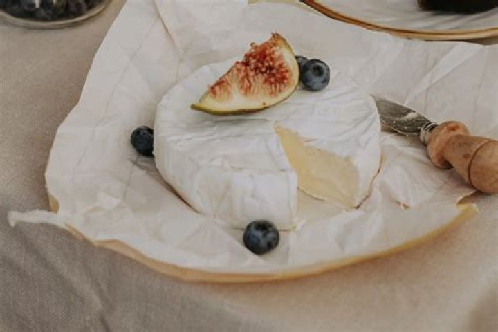 What should Brie look like?