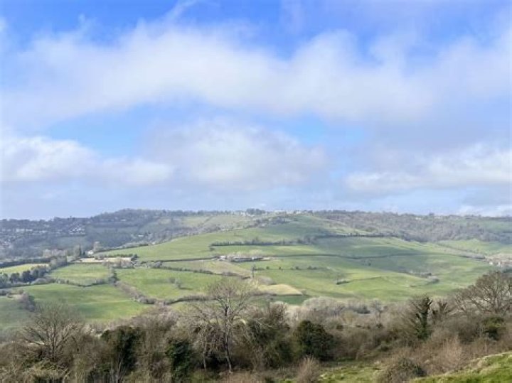 What time signature is Solsbury Hill in?