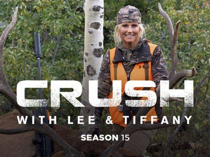 What town does Lee and Tiffany live in?