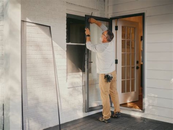 Where are Larson windows made?