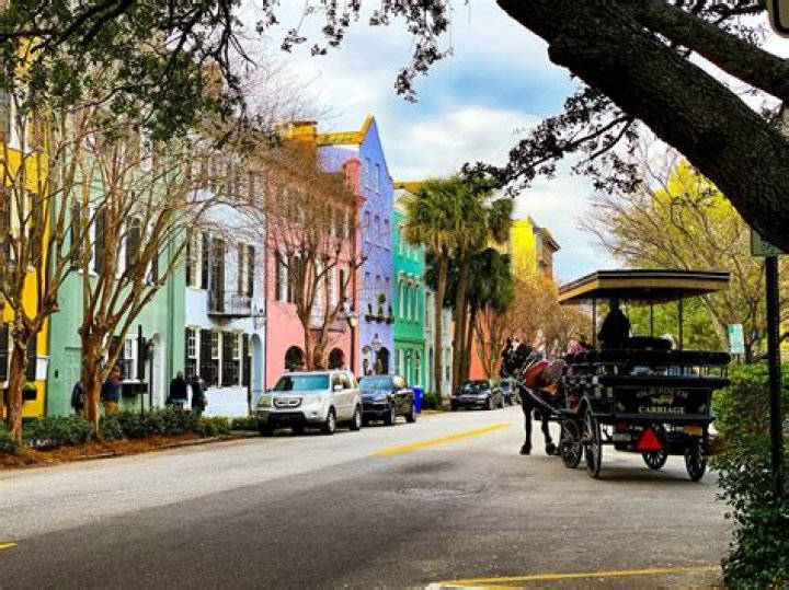 Where is Daryl’s house in Charleston?