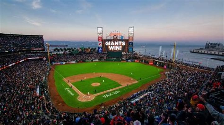 Where should I sit at SF Giants Stadium?