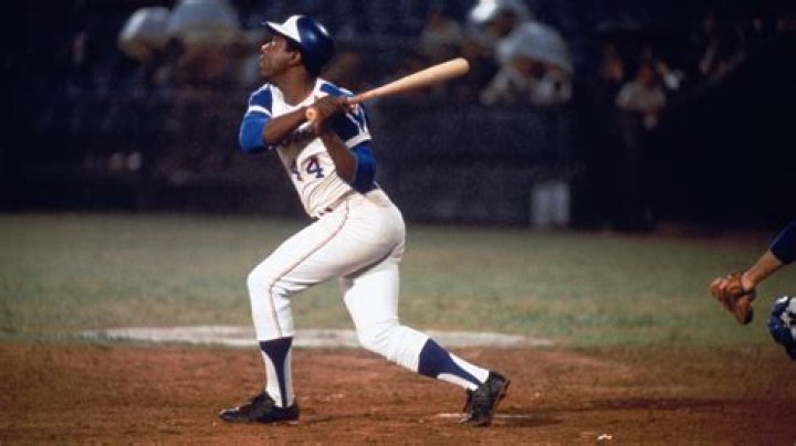 Who did Hank Aaron hit 715 off of?