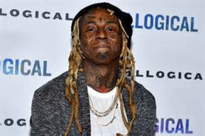 Who did Lil Wayne’s grill?
