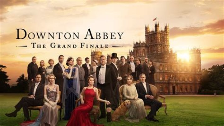 Who inherits Downton Abbey?
