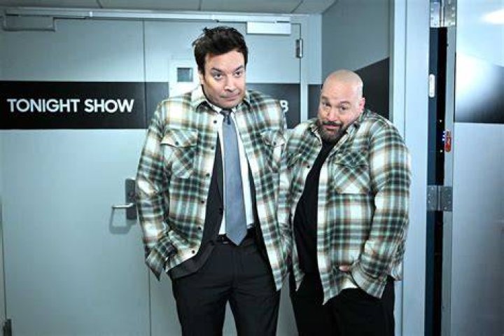 Who is on the Kevin and Bean show?