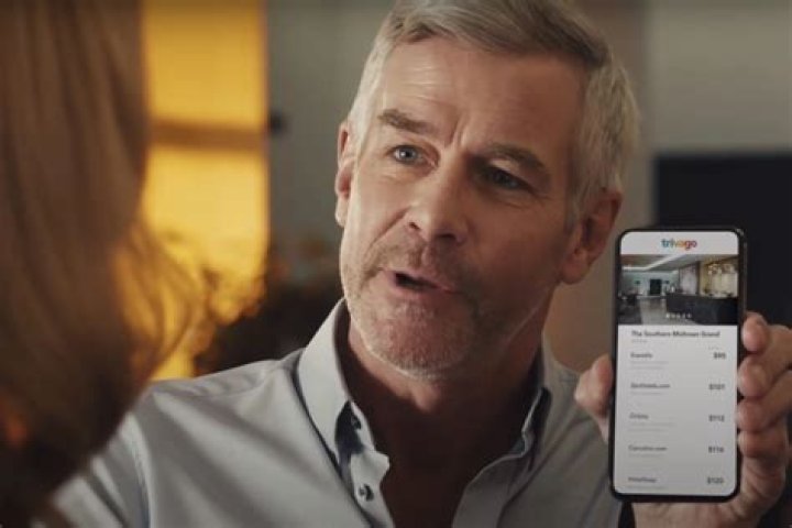 Who is the actor in the hotels com commercial?