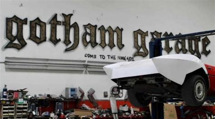 Who is the owner of Gotham garage?