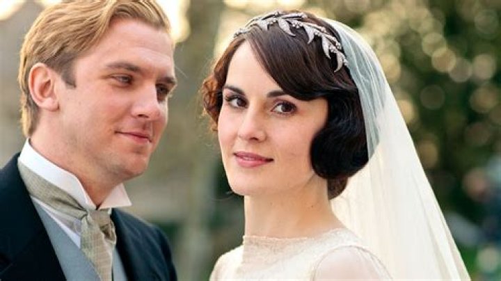 Who plays Lady Mary’s husband in Downton Abbey?