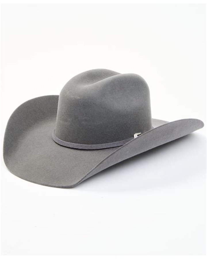 Will rain hurt a felt cowboy hat?